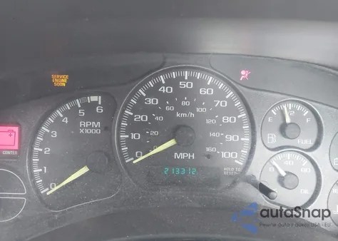 2000 Chevrolet Silverado 1500 from USA, damaged, VIN 1GCEC14W3YE221107